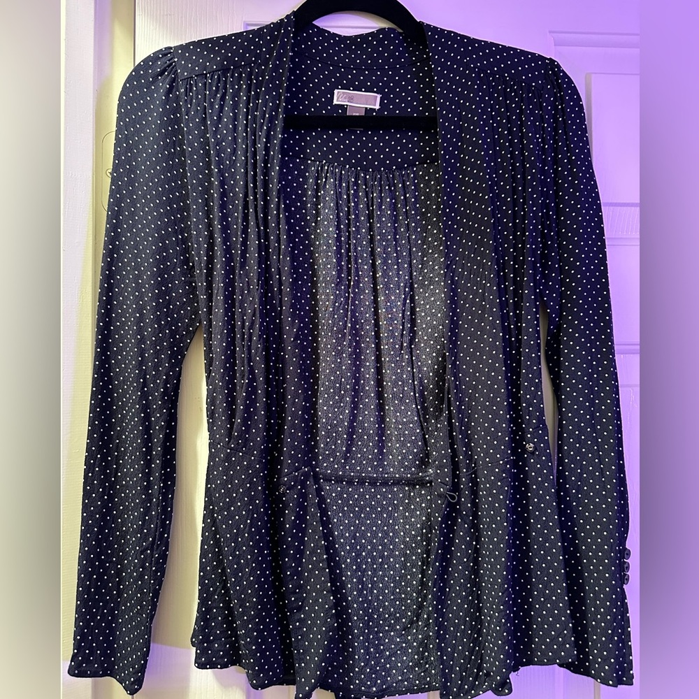 Chelsea28 blouse top navy blue white polka dots xxs